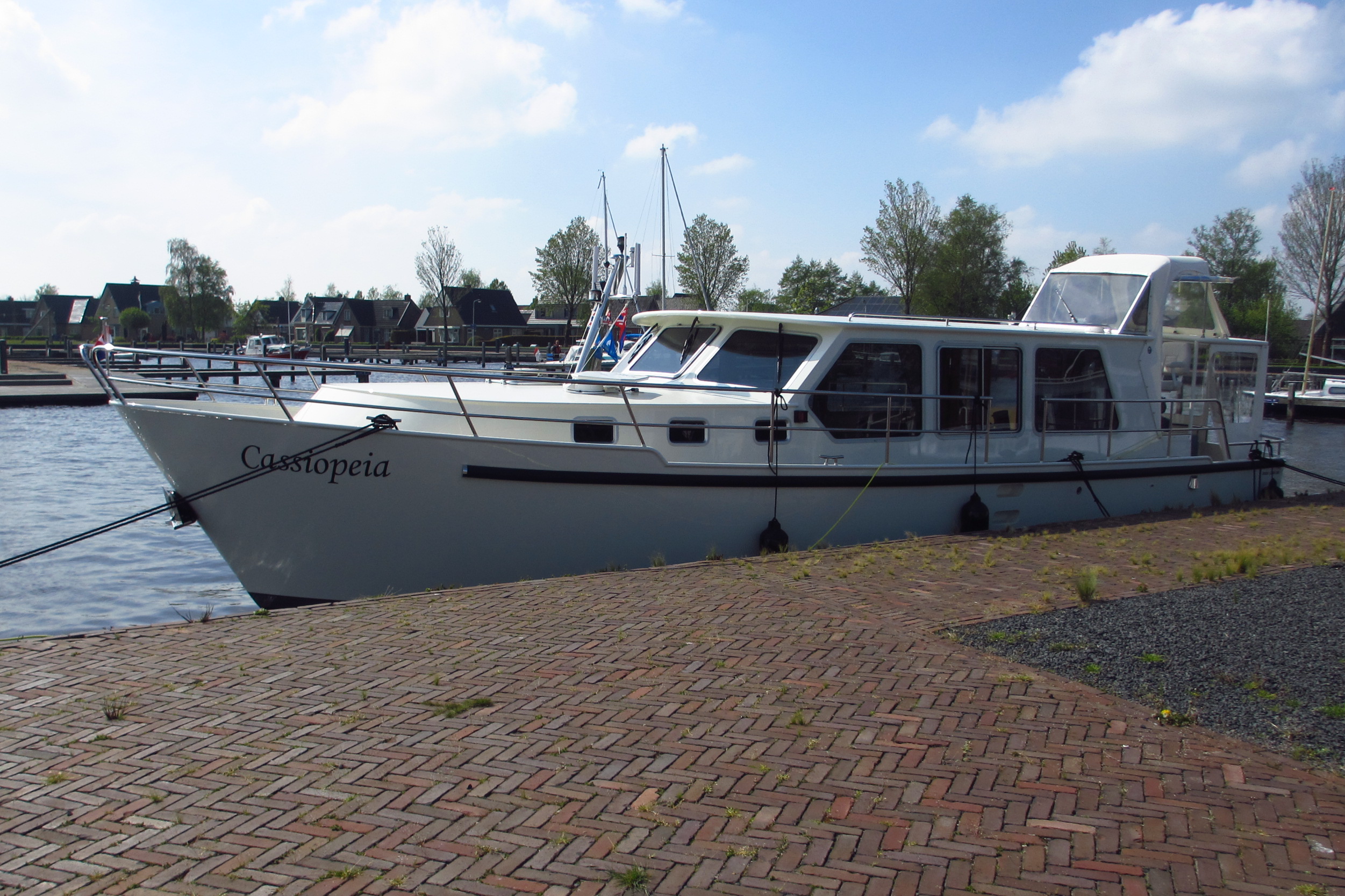Unser Hausboot: BEGE 1300 OK